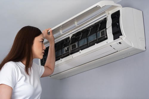 Aircon Lifespan Extension With Regular Maintenance in Singapore
